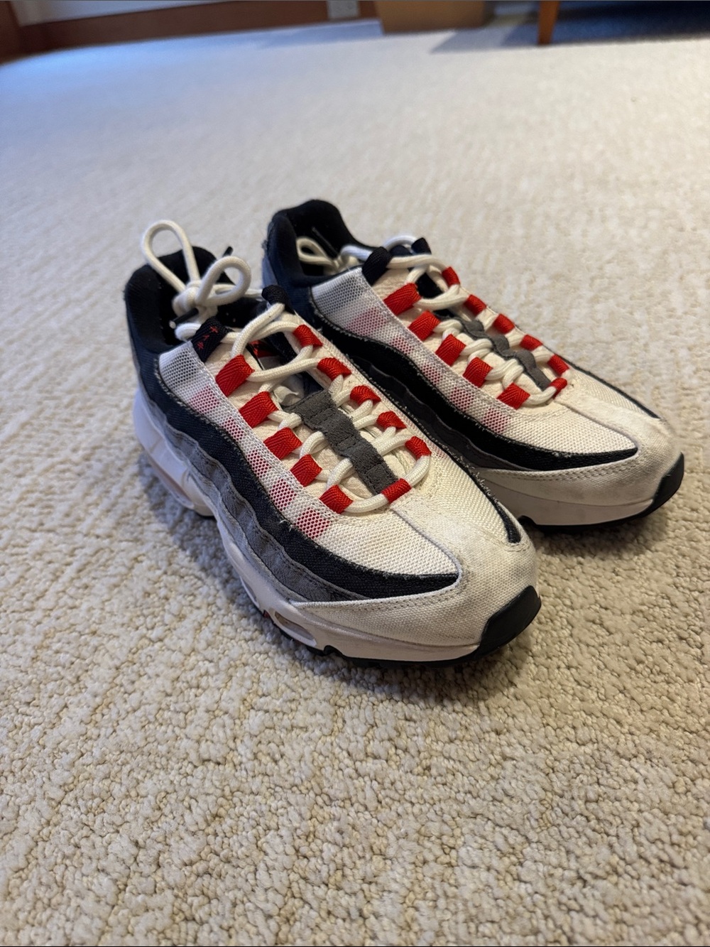 Nike Women's White, Black & Red Low-Top Sneakers